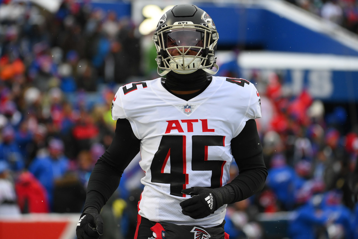Deion Jones